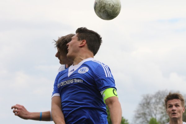 Der FC Fortuna Schlangen gewinnt auch das zweite Meisterschaftsspiel. - © Archiv: Oliver König