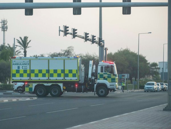 Ein Krankenwagen in der Nähe des israelischen Angriffsorts in Doha. - © Nikku/XinHua/dpa