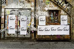 Wer ist Julia? Mit diesen Postern hat Tamaris die Werbekampagne gestartet. - &copy; Wortmann-Gruppe