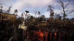 Ein Stalker erkundet die gefährliche Zone, bewaffnet mit einem Strahlungsmesser, während verfallene Relikte der Vergangenheit im Hintergrund lauern. - © GSC Game World