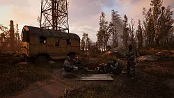 Stalker in der Zone: Eine Gruppe von Schatzsuchern macht Rast in der gefährlichen, aber faszinierenden Welt von „Stalker 2: Heart of Chornobyl“. - © GSC Game World