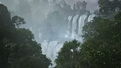 Die optische Vielfalt der Biome hat uns wirklich sehr positiv überzeugt. Hier ist ein wirklich schöner Wasserfall zu sehen. - © Capcom