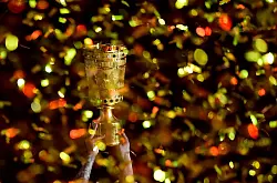 Das Objekt der Begierde: Zehntausende Fans wollen dabei sein, wenn Arminia erstmals die Chance auf den DFB-Pokal hat. - &copy; picture alliance/dpa/dpa-Zentralbild/Pool