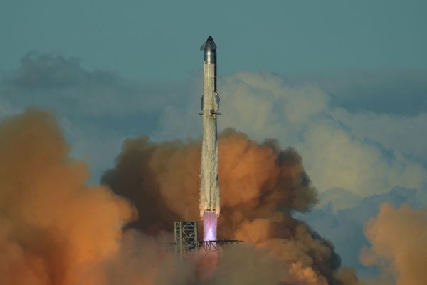 Elfter Testflug des Starship. - © Eric Gay/AP/dpa