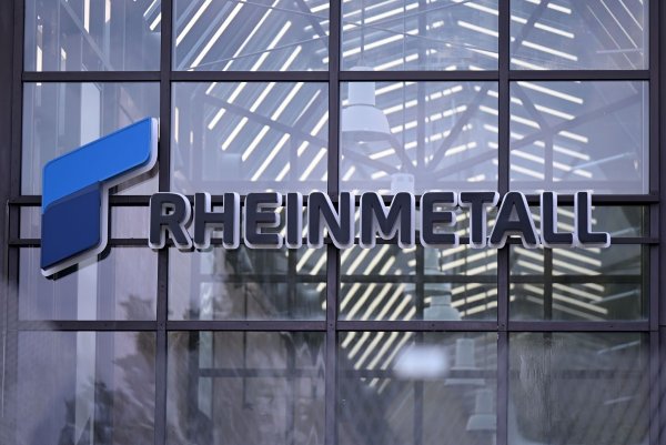 Rheinmetall fertigt für die Bundeswehr mobile Sanitätseinrichtungen. In ihnen sollen in Frontnähe verletzte Soldaten versorgt werden. (Symbolbild) - © Wolf von Dewitz/dpa