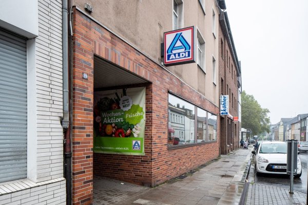 Aldi zieht aus Essener Stammhaus aus - © Foto: Marcel Kusch