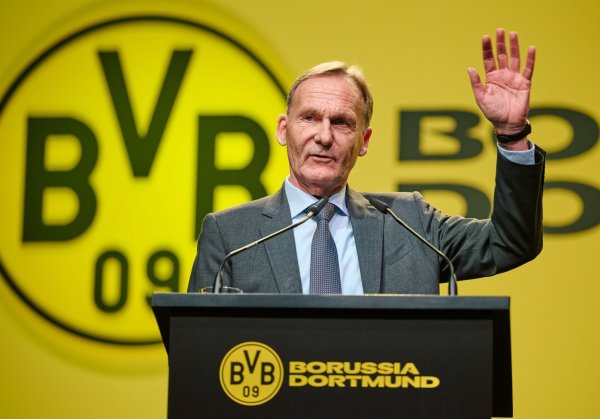 Geschäftsführer Hans-Joachim Watzke spricht bei der Mitgliederversammlung von Bundesligist Borussia Dortmund. - © Bernd Thissen/dpa