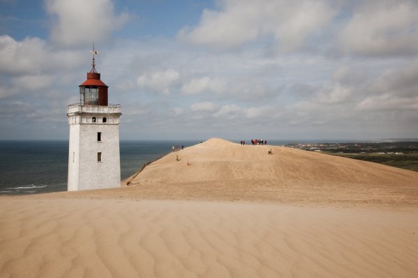 Leuchtturm Rubjerg Knude Fyr - © Foto: Kim Wyon/Visit Denmark/dpa-tmn