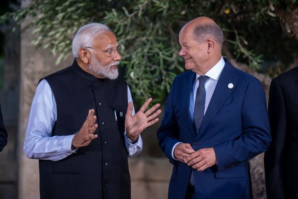 Russland, Wirtschaft, Sicherheit: Das sind drei der wichtigsten Themen, über die sich Kanzler Scholz und der indische Regierungschef Modi am Freitag unterhalten werden. (Archivbild) - © Michael Kappeler/dpa