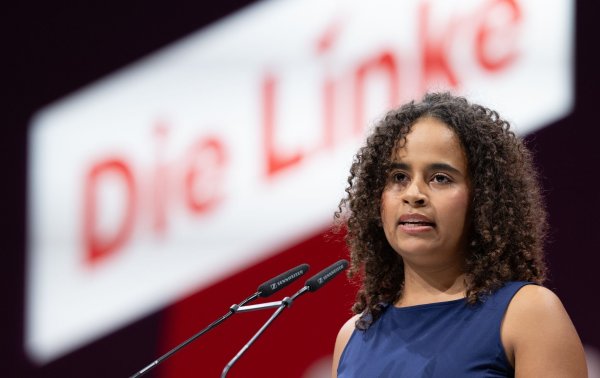 Sarah-Lee Heinrich war Gastrednerin beim Bundesparteitag der Partei Die Linke. (Archivfoto) - © Hendrik Schmidt/dpa