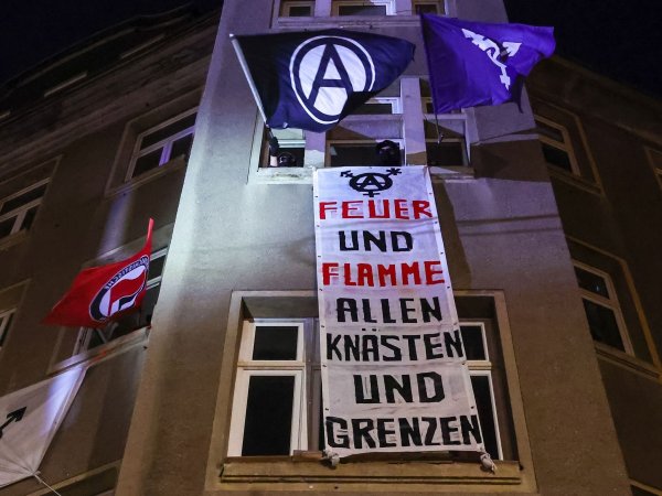 In Sachsen hat die linksextremistische Gruppe um Lina E. zuletzt für großes Aufsehen gesorgt. - © Jan Woitas/dpa