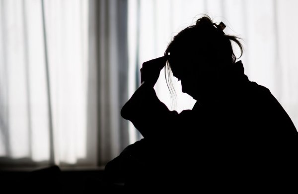 Nur noch 40 Prozent der Menschen in Deutschland haben einer Umfrage zufolge positive Erwartungen für die eigene Zukunft. (Symbolbild) - © Julian Stratenschulte/dpa/dpa-tmn