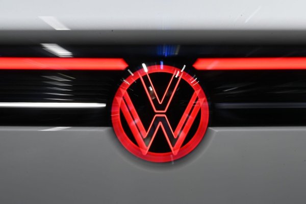 Volkswagen und sein Partner Saic schließen ein Werk in Ostchina. (Symbolbild) - © Johannes Neudecker/dpa