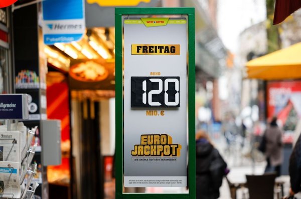 Die Maximalsumme von 120 Millionen Euro im Eurojackpot hat auch in NRW wieder für Aufregung gesorgt. (Symbolbild) - © Thomas Banneyer/dpa