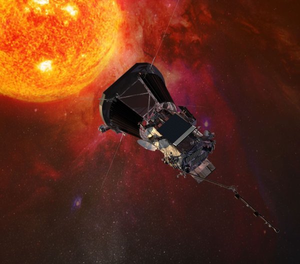 Die Computergrafik zeigt die «Parker Solar Probe»-Sonde der US-Raumfahrtbehörde Nasa auf dem Weg zur Sonne. - © Johns Hopkins University Applied Physics Laboratory/Nasa/dpa