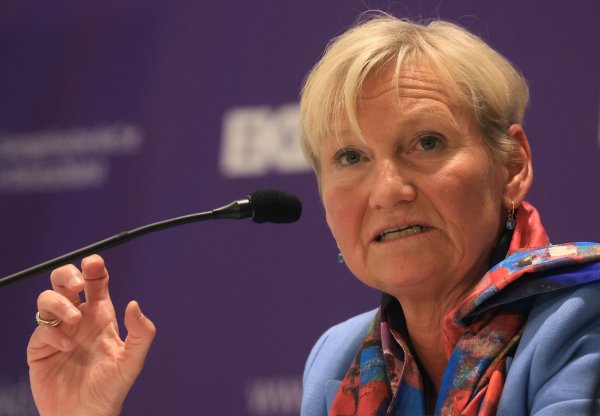 EKD-Ratsvorsitzende Kirsten Fehrs spricht über die Herausforderung ihres Amts. - © Karl-Josef Hildenbrand/dpa