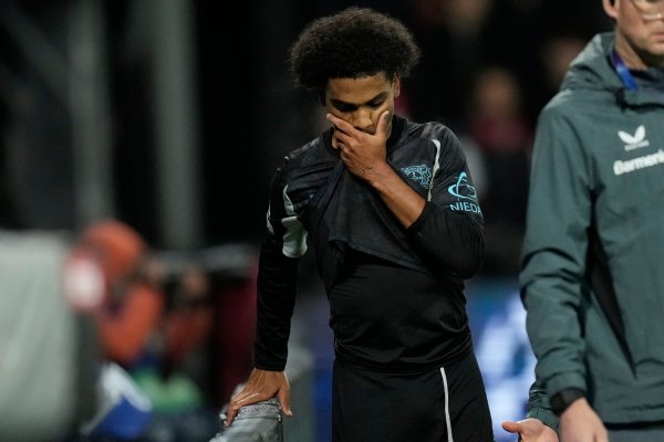 Wird Leverkusen lange fehlen: Offensivspieler Amine Adli. - © Christophe Ena/AP