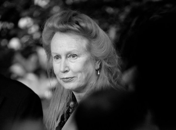Rebecca Horn, eine der wichtigsten Künstlerinnen der Gegenwart, ist mit 80 Jahren gestorben. (Archivbild) - © Franck Robichon/EPA/dpa
