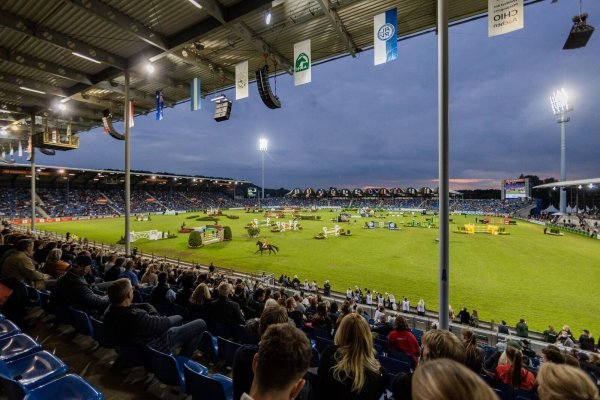 Der CHIO in Aachen wird mit Neubauten noch größer. (Archivbild) - © Rolf Vennenbernd/dpa