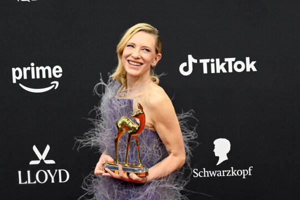 Bambi-Preisträgerin Cate Blanchett. - © Felix Hörhager/dpa