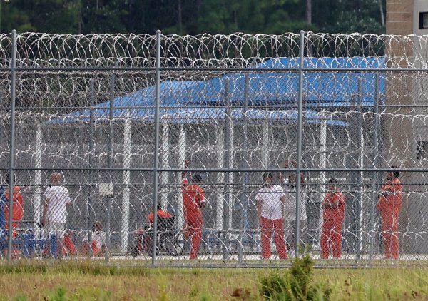 Die Bischöfe in den USA sind besorgt über die Zustände in Abschiebezentren. (Symbolbild) - © yonhap/dpa