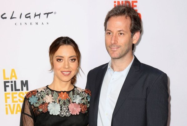 Schauspielerin Aubrey Plaza äußert sich zum Tod ihres Mannes. (Archivbild) - © Willy Sanjuan/Invision/AP/dpa