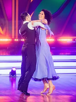 Let's Dance - &copy; Foto: Rolf Vennenbernd/dpa