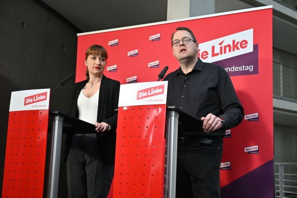 Die Spitze der Linken im Bundestag: Heidi Reichinnek und Sören Pellmann. (Archivbild) - © Sarah Knorr/dpa