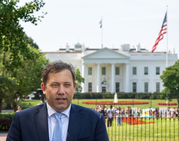 Klingbeil war zum Antrittsbesuch bei seinem US-Amtskollegen. - © Soeren Stache/dpa