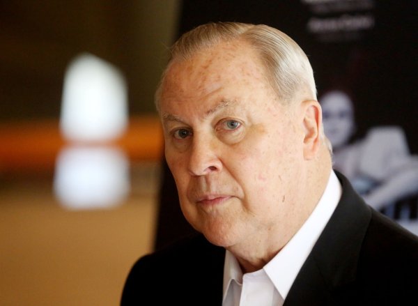 Robert Wilson im Jahr 2017 in Düsseldorf. - © picture alliance / Roland Weihrauch/dpa