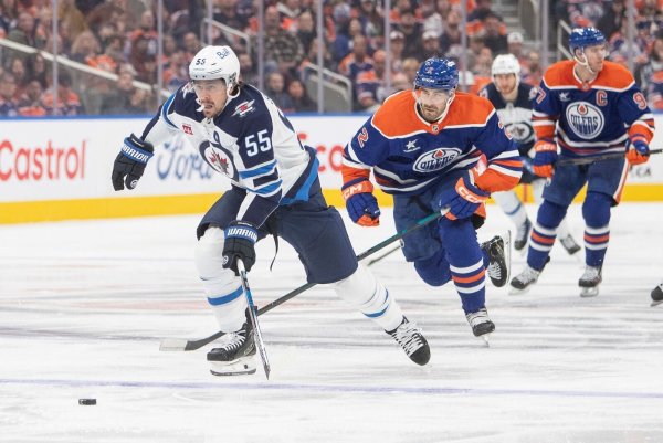 Die Jets voraus, die Oilers hinterher - so lief das zum Start in die NHL-Saison zu oft aus Sicht von Leon Draisaitls Team. - © AMBER BRACKEN/The Canadian Press/AP/dpa