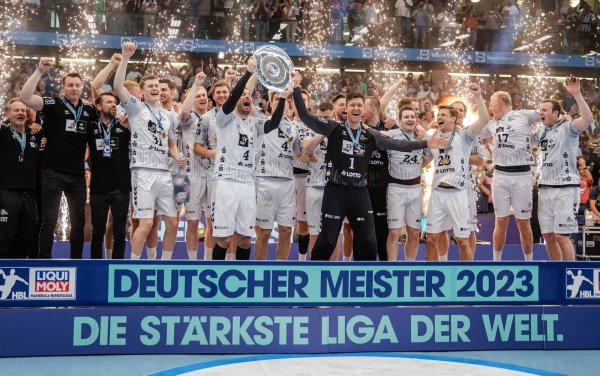 Titelverteidiger THW Kiel ist für viele Experten in der neuen Handball-Saison nicht der Topfavorit. - © Christoph Schmidt/dpa