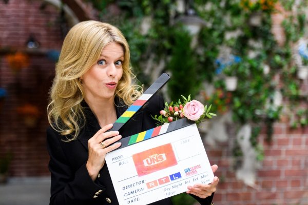 Zukünftig die smarte Geschäftsfrau Patrizia Neumann-Goldberg in der RTL-Serie "Unter uns": Miriam Lahnstein. - © Julia Feldhagen/RTL/dpa