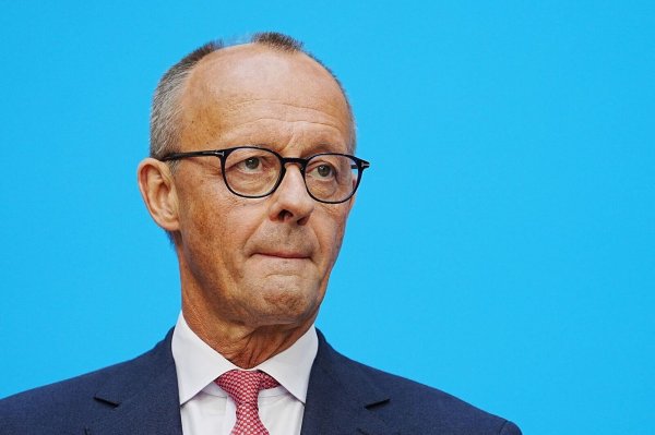 CDU-Chef Merz sieht die Zusammenarbeit mit dem Bündnis Sahra Wagenknecht sehr skeptisch (Archivbild) - © Kay Nietfeld/dpa