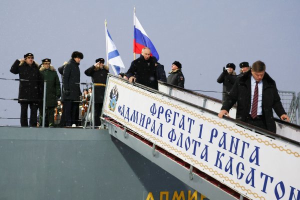 Die Aufrüstung der russischen Flotte lässt sich Kremlchef Putin im nächsten Jahrzehnt rund 87 Milliarden Euro kosten. (Archivbild) - © ---/Pool Sputnik Kremlin/AP/dpa