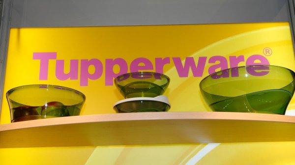 Die Traditionsmarke Tupperware ist pleite. - © Hermann J. Knippertz/AP/dpa