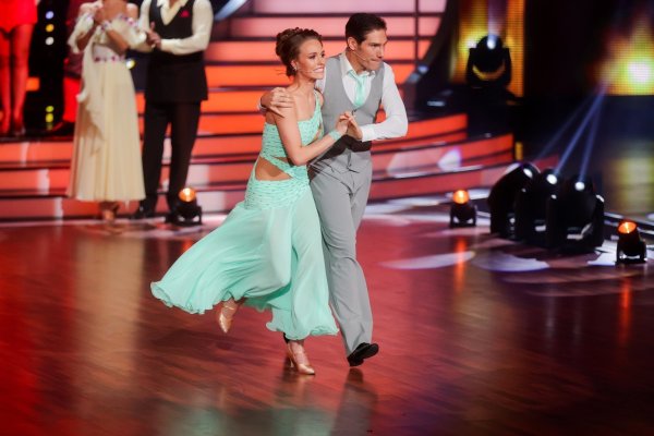 Laura Müller bei «Let's Dance» - © Foto: Rolf Vennenbernd/dpa