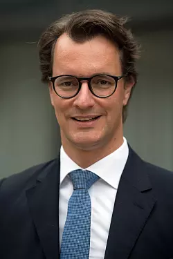 Wird Verkehrsminister: Der wirtschaftspolitische Sprecher der CDU, Hendrik W&uuml;st . - &copy; Foto: Federico Gambarini/dpa