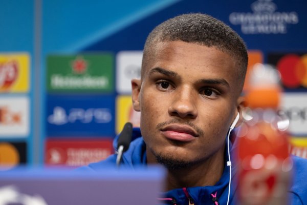 Malick Thiaw wechselt von Mailand nach Newcastle - © Bernd Thissen/dpa