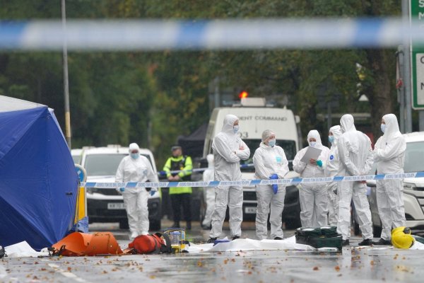 Der mutmaßliche Attentäter von Manchester war auf Kaution auf freiem Fuß - ihm wurde Vergewaltigung vorgeworfen. (Archivbild) - © Ian Hodgson/AP/dpa