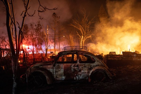 Die Entwicklung erfordere es, sich an eine feuergefährlichere Welt anzupassen, mahnen die Studienautoren. (Archivbild) - © Stephen Lam/San Francisco Chronicle/AP/dpa
