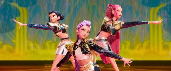 Im Netflix-Hit «KPop Demon Hunters» geht es um die Band Huntrix - hier von links nach rechts: Zoey, Rumi und Mira. - © -/Netflix/dpa