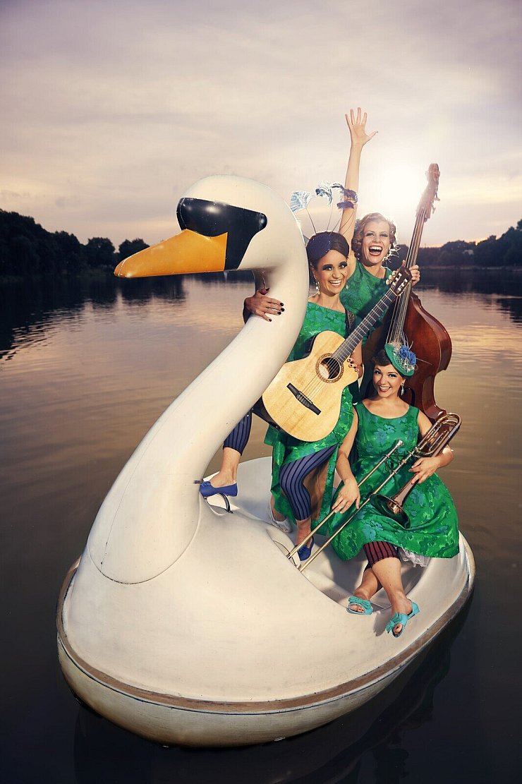 DIe Zucchini Sistaz treten zum Auftakt in Schlangen auf. - © Peter Wattendorff