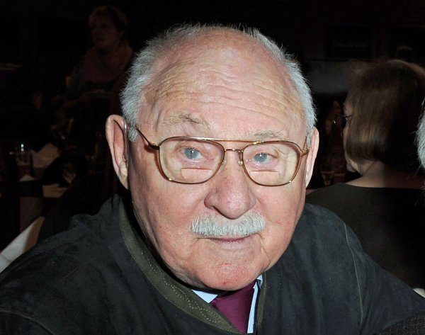 Rolf Schimpf - bekannt als «Der Alte» - ist tot (Archivbild). - © Ursula Düren/dpa