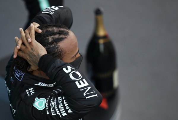 Lewis Hamilton - © Foto: Bryn Lennon/Pool Getty/AP/dpa