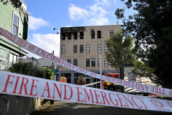 Bei einem Brand in einem Hostel in Neuseelands Hauptstadt Wellington sind mehrere Menschen ums Leben gekommen. - © Masanori Udagawa/AAP/dpa
