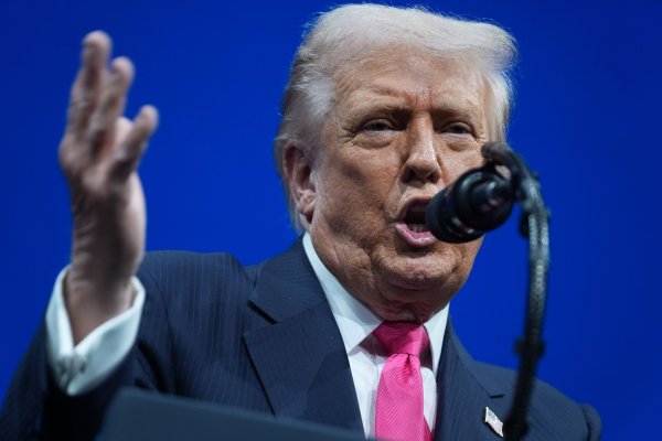 Trump hat das Gesetz zu Epstein unterzeichnet. - © Evan Vucci/AP/dpa