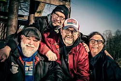 Die Band Randale l&auml;sst es auf dem Museumsfest krachen. - &copy; Steffi Behrmann / Randale