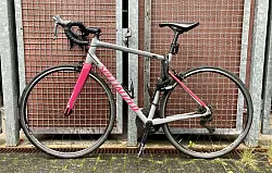 Wem geh&ouml;rt dieses Rennrad? - &copy; Polizei Lippe