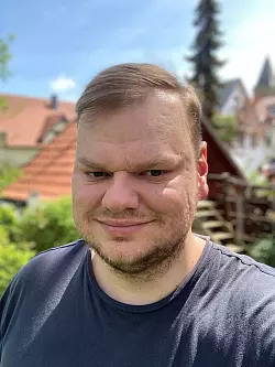 Daniel_Kaup

Industriemeister Fachrichtung Metall

Lemgo - &copy; Daniel Kaup